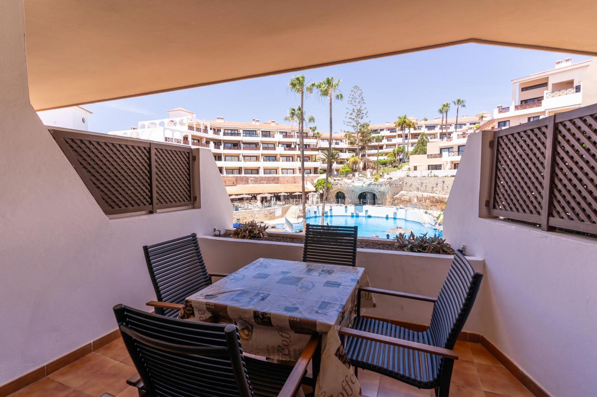 Oceanfront 2 Bedrooms Holiday Home In Tenerife South 산미겔데아보나 외부 사진