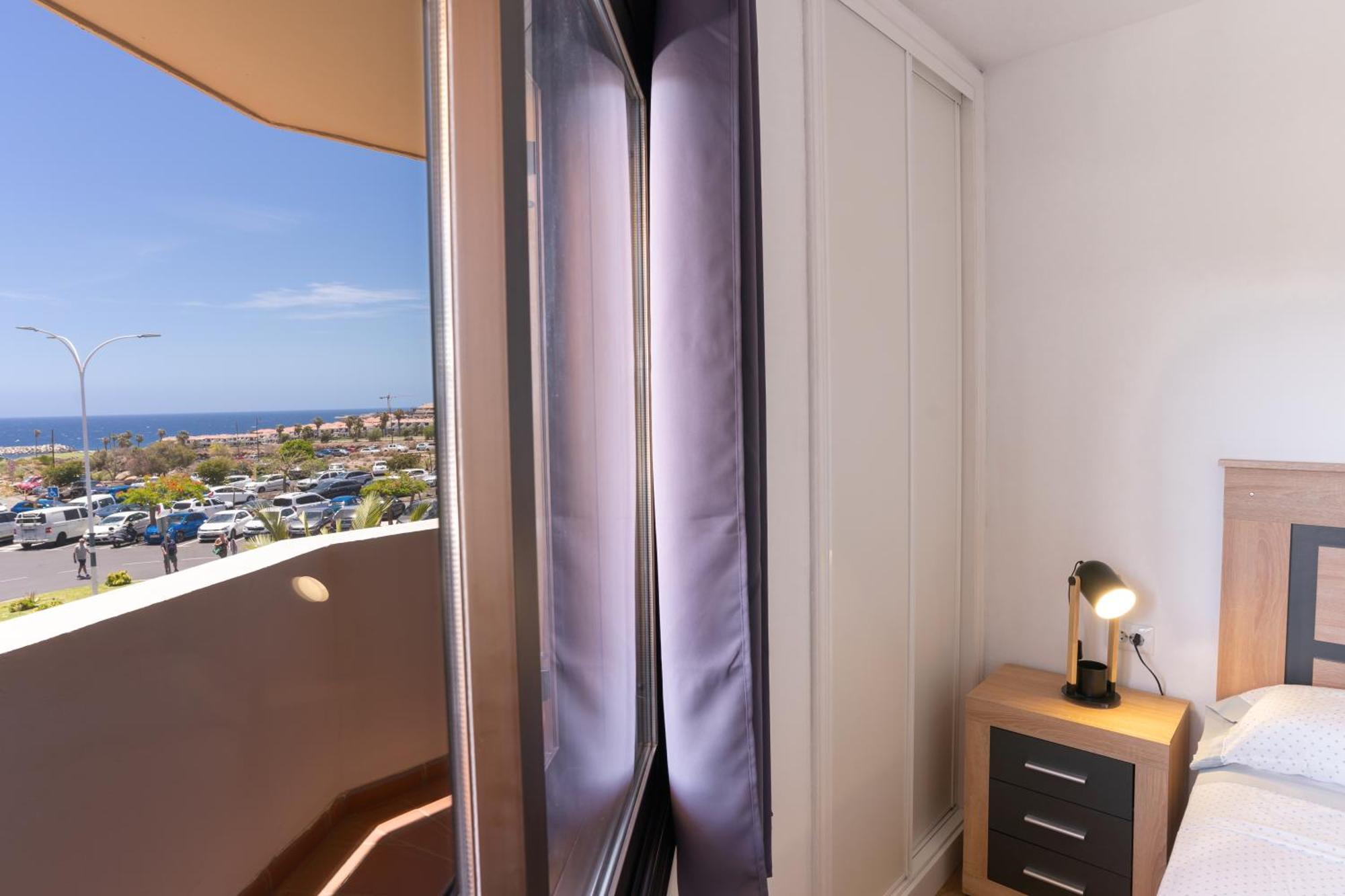 Oceanfront 2 Bedrooms Holiday Home In Tenerife South 산미겔데아보나 외부 사진